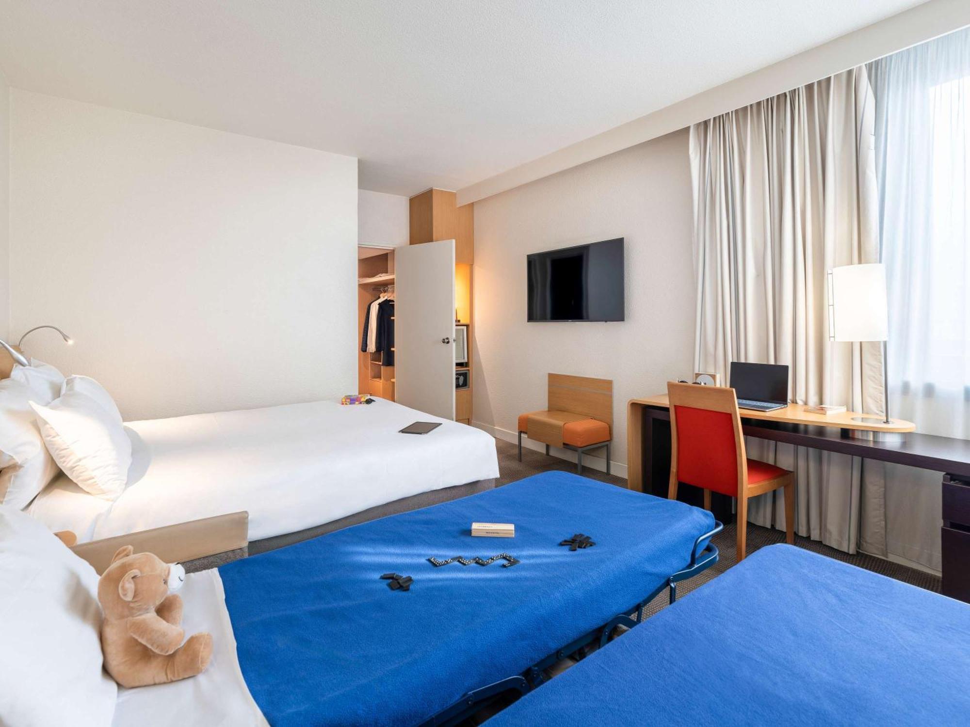 Novotel Centre